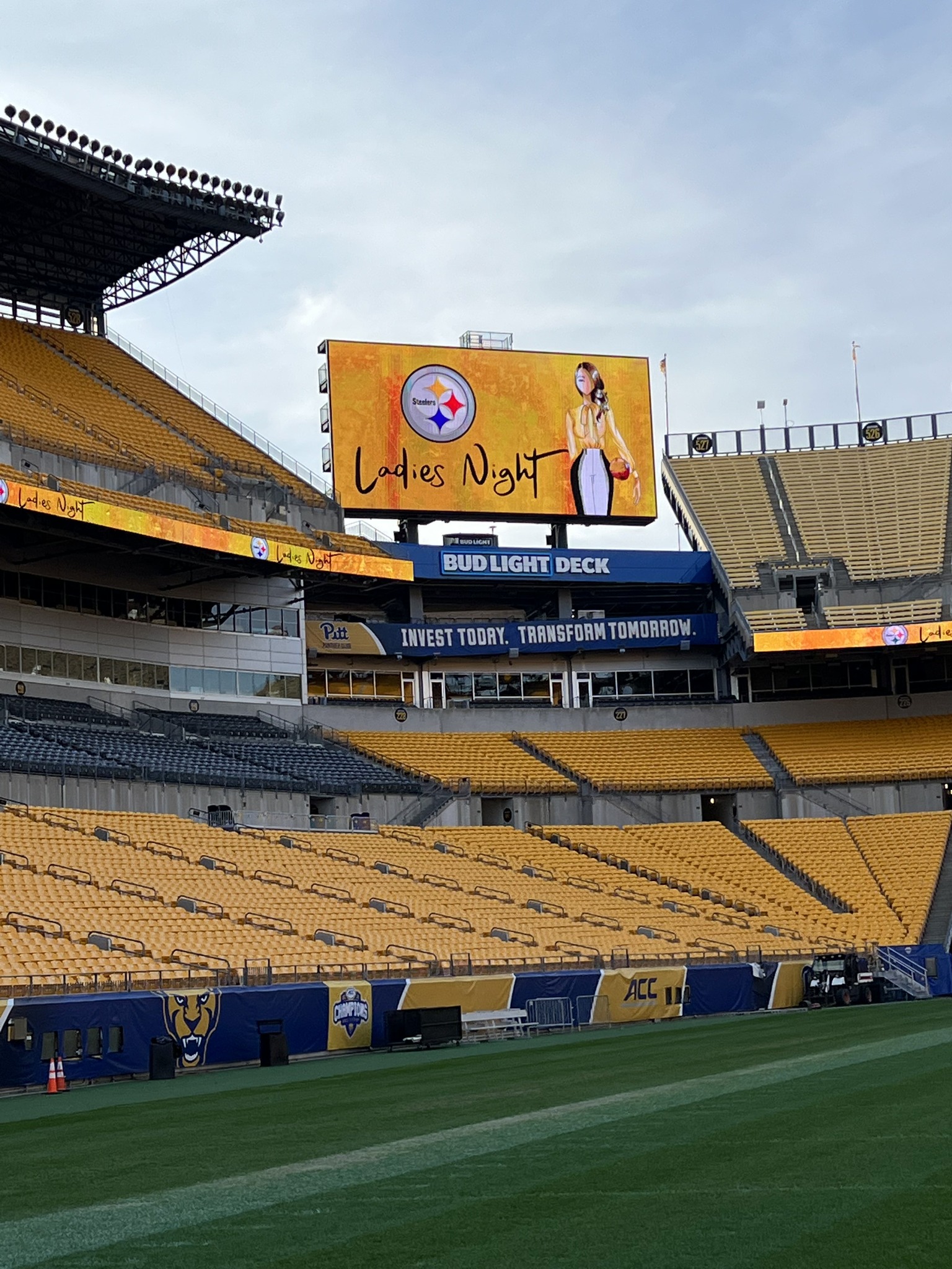 corporate event dj and services